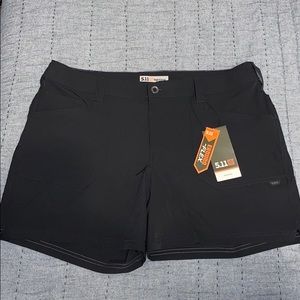 5.11 Women’s Arin Short